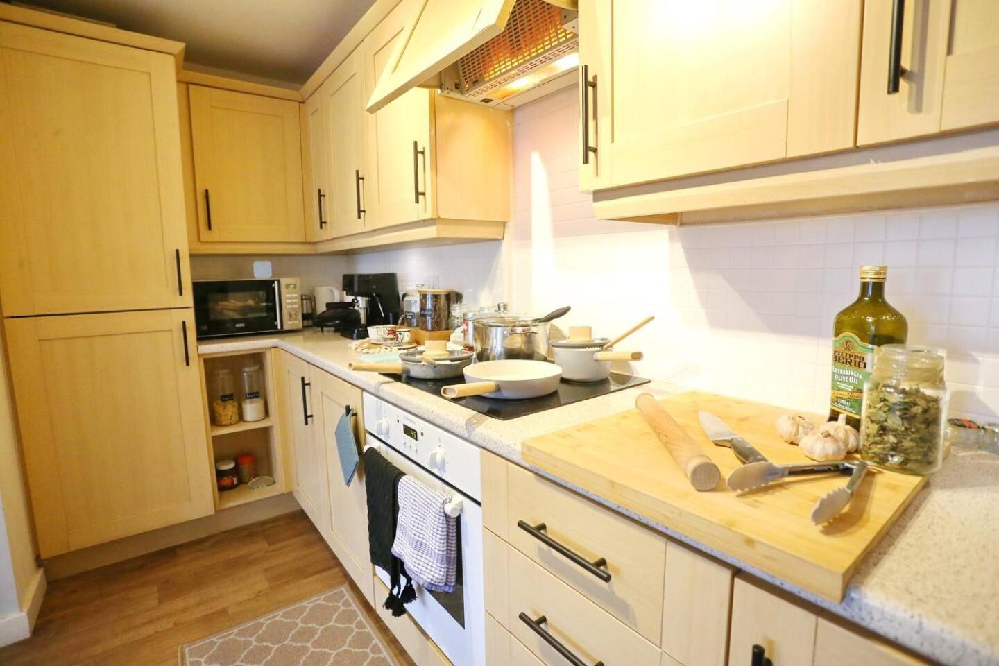 Pass The Keys New Modern, Jewellery Quarter Apartment Birmingham